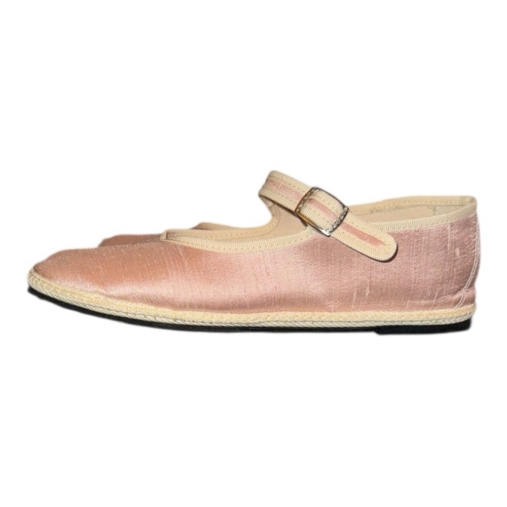 Classic Mary Jane Flats in Blush Pink